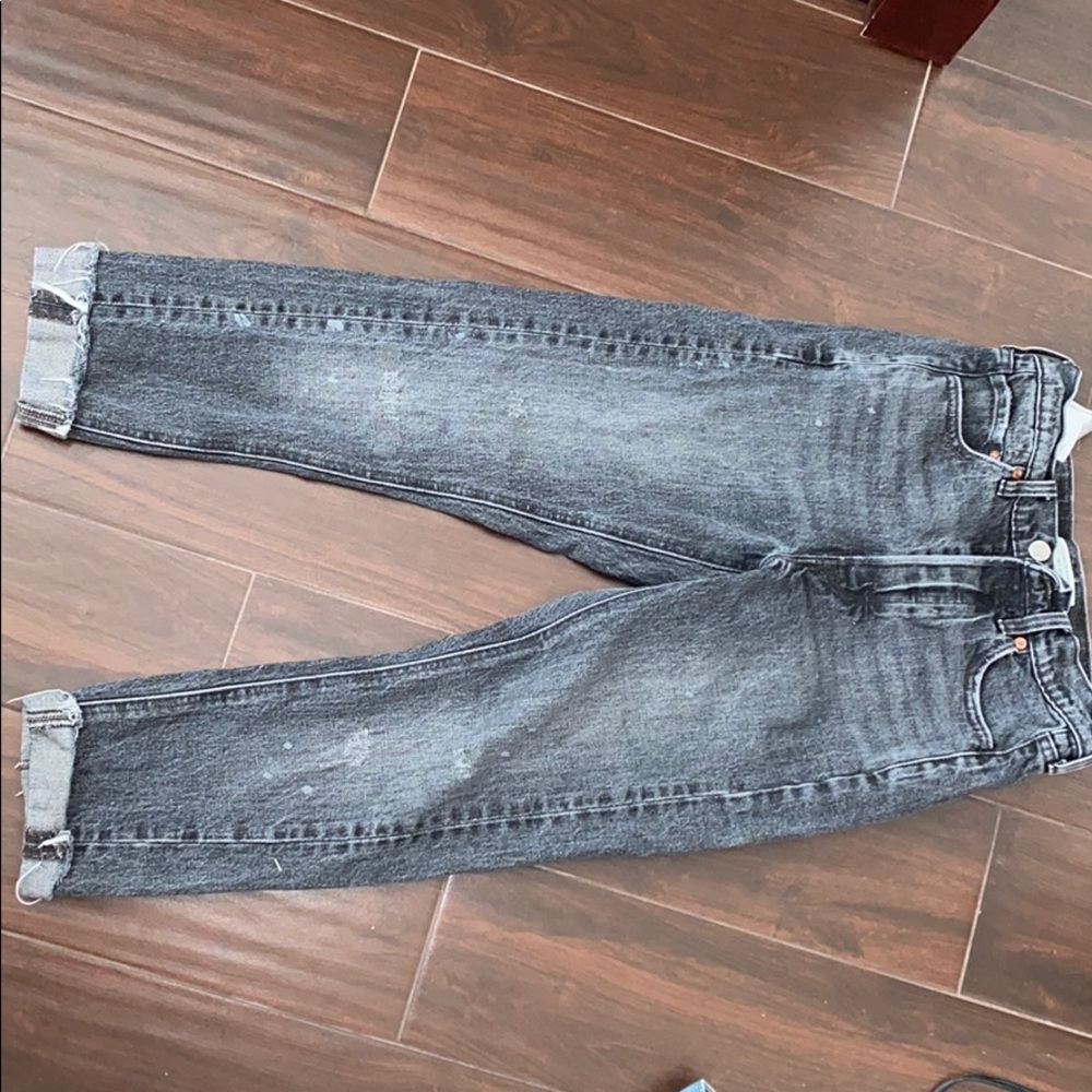 Levi’s dark grey high waisted jeans size 26